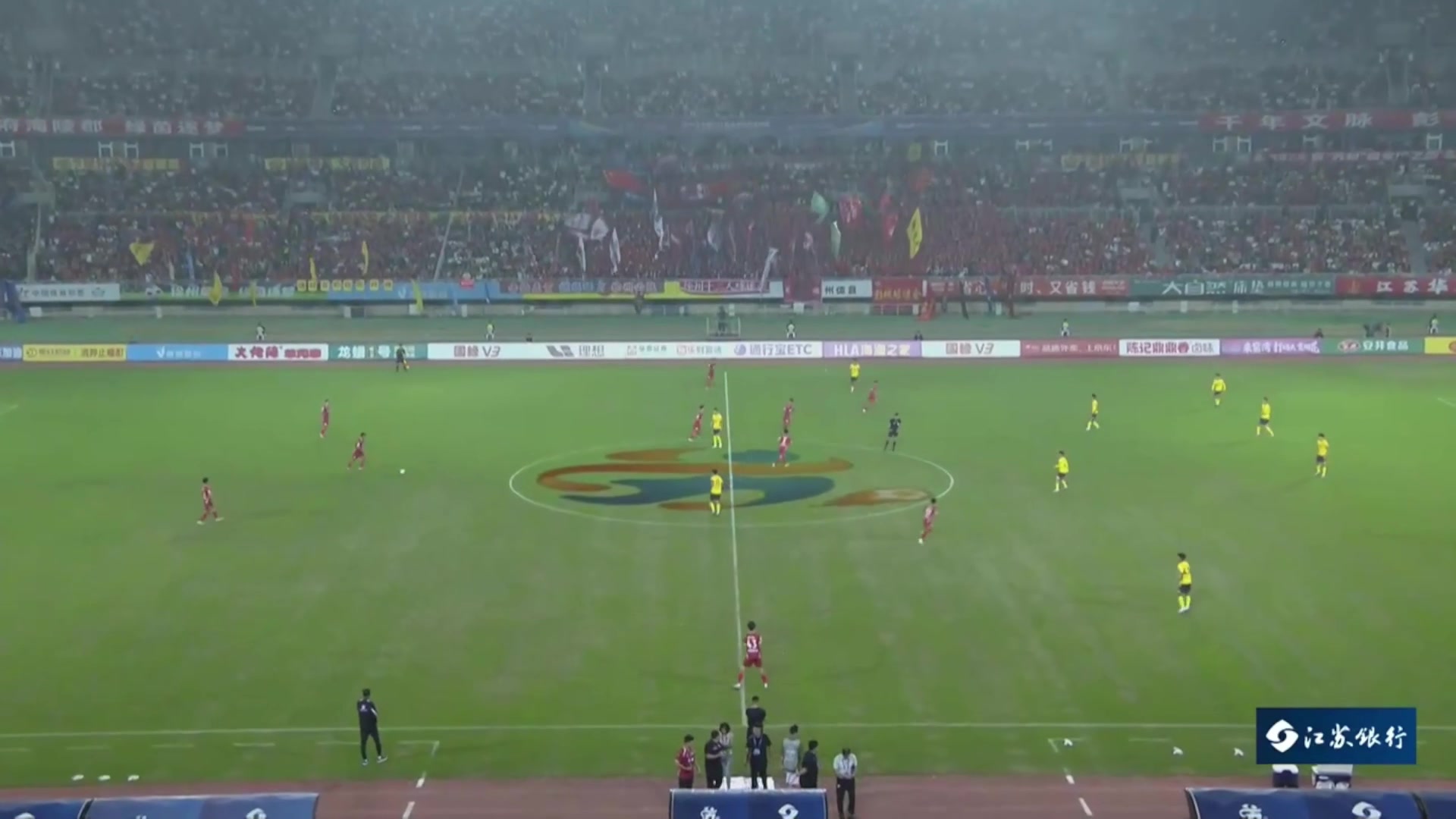 徐州队点球大战2-4不敌泰州队 泰州晋级半决赛